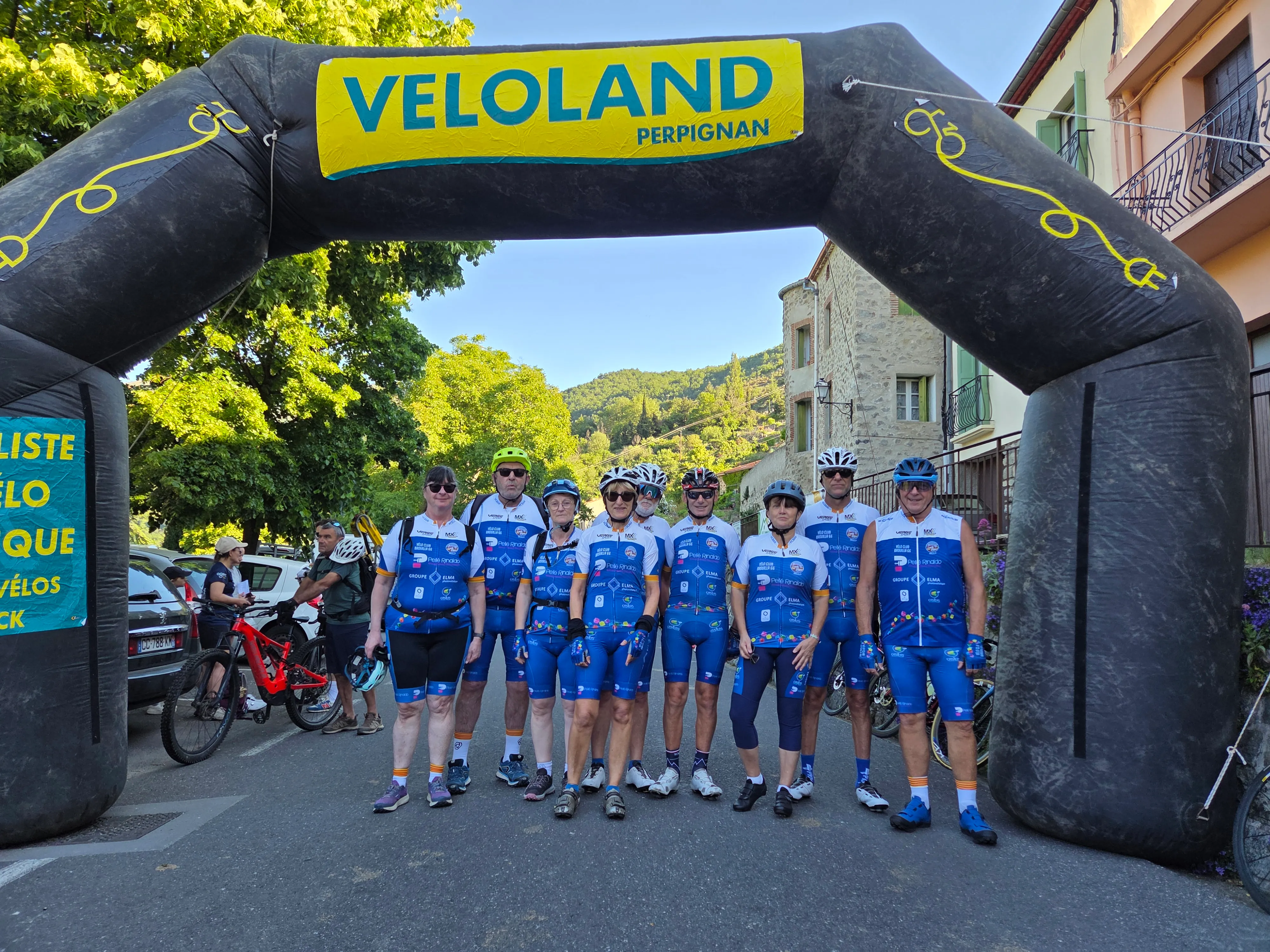 Départ pour la rando route et VTT à Mosset